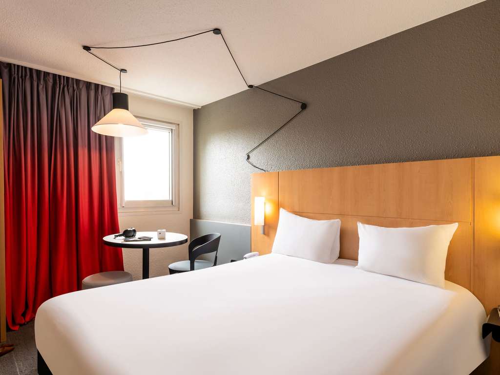 ibis Cergy-Pontoise Le Port