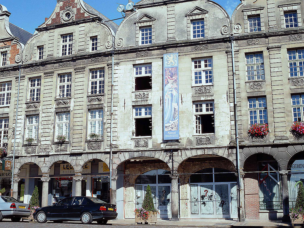 Foto - B&B HOTEL Arras Centre Les Places