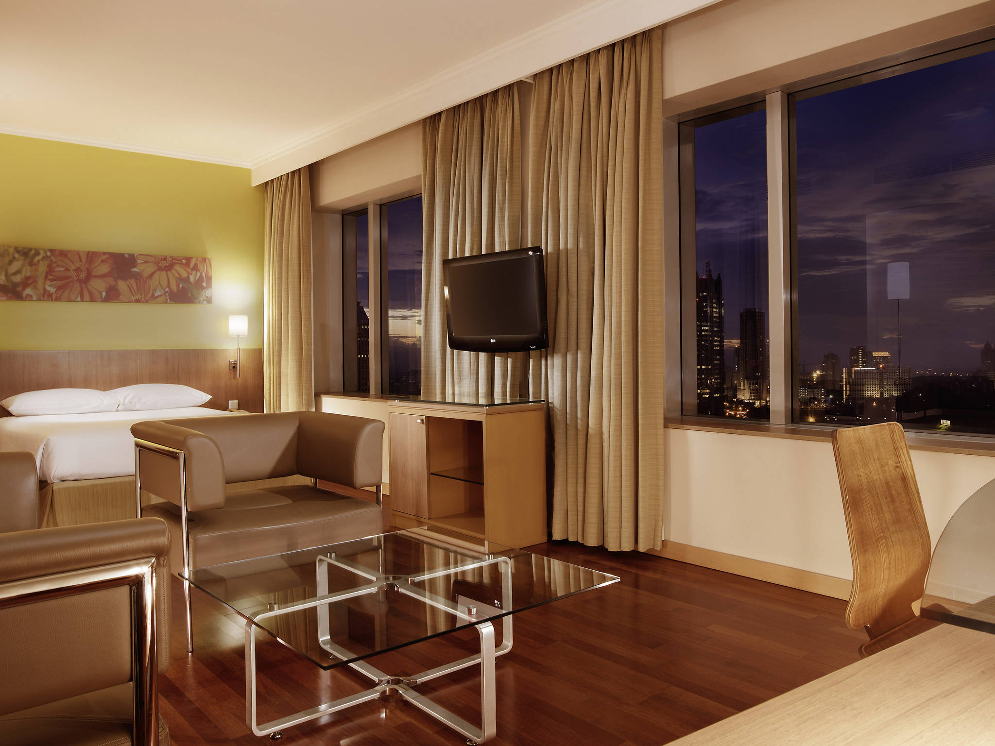 Photo - Hotel KIMAYA Slipi Jakarta By HARRIS