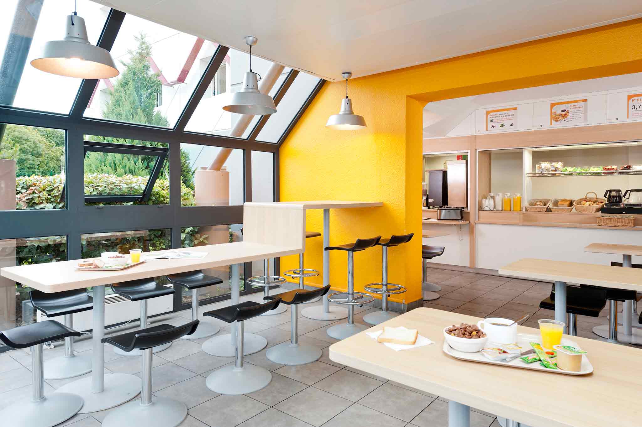 hotelF1 Rennes Nord Montgermont