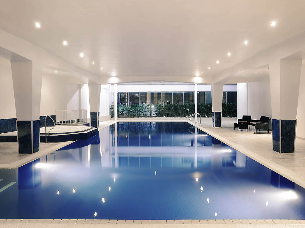 Mercure Cardiff Holland House Hotel & Spa