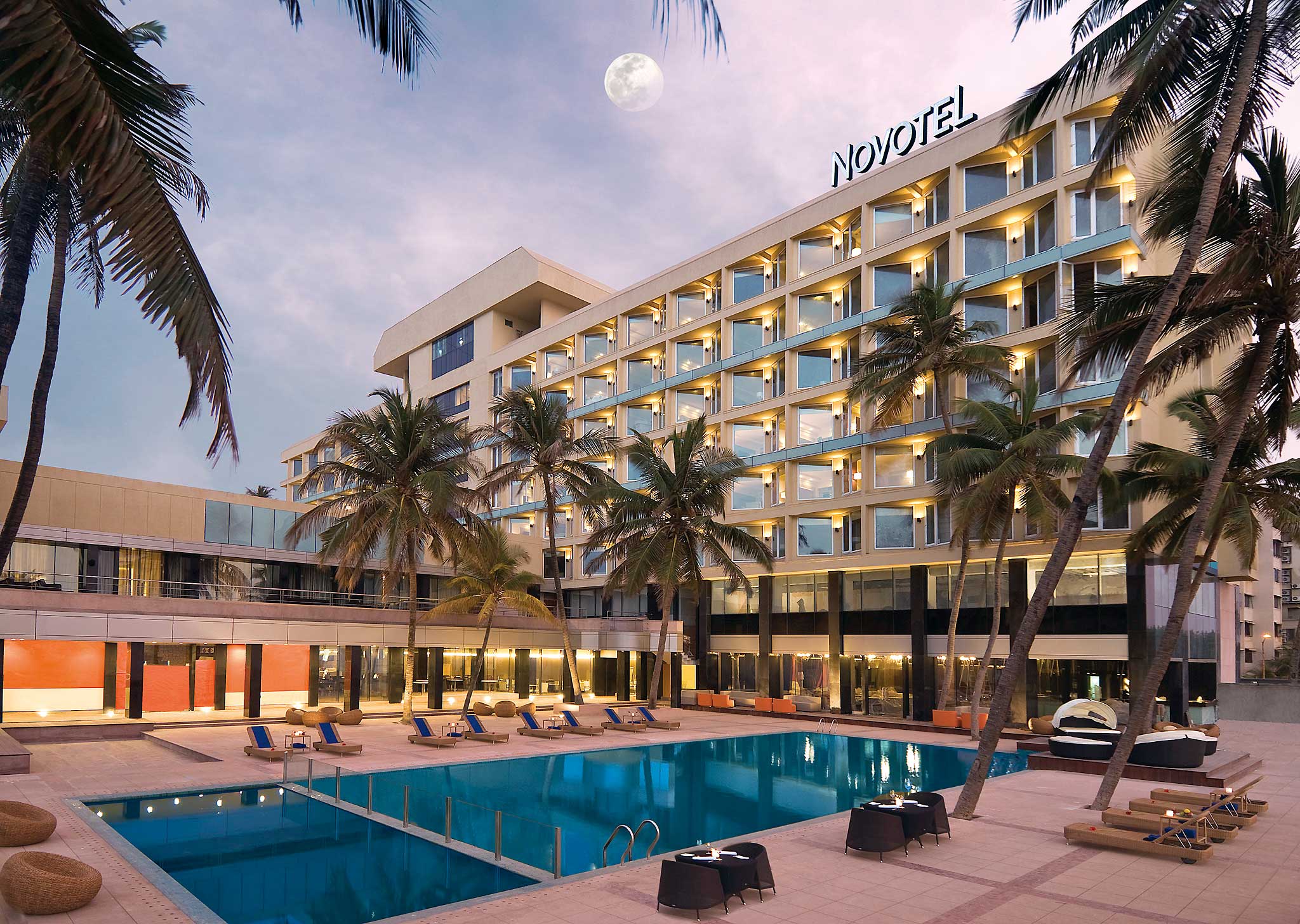 Novotel Mumbai Juhu Beach