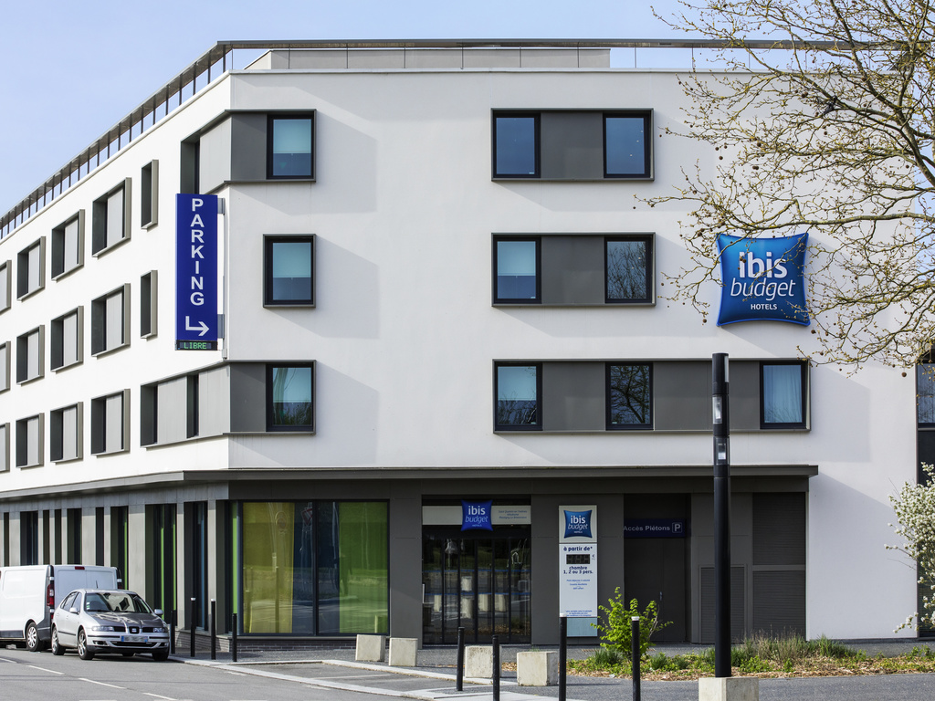 ibis budget Saint-Quentin-en-Yvelines Vélodrome